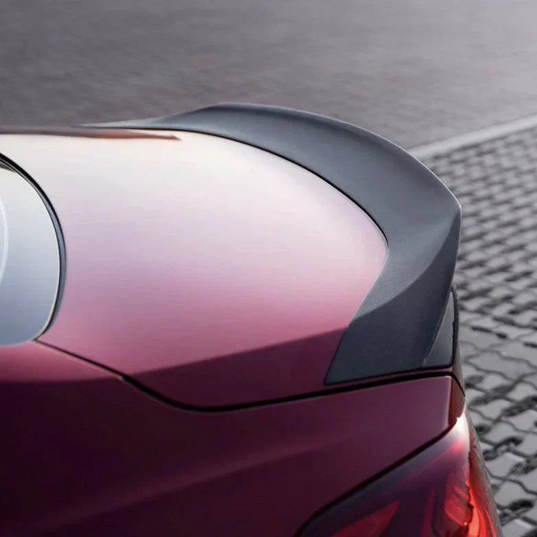 Genesis G70 – spojler klapy bagażnika carbon V2 ADRO