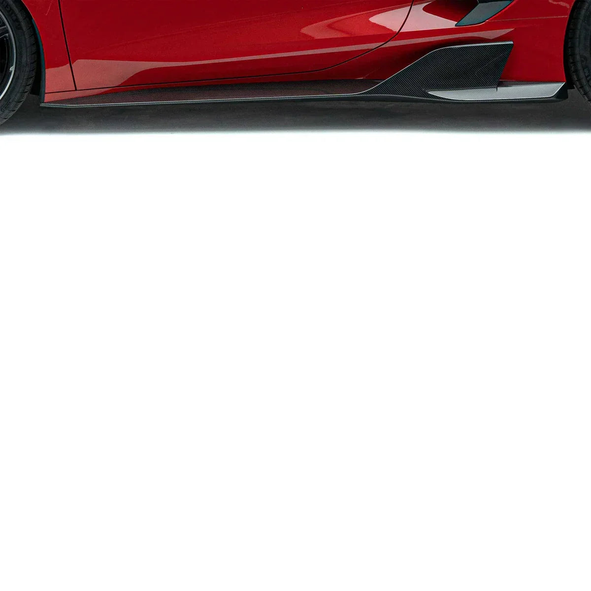 Chevrolet Corvette C8 – progi boczne ADRO