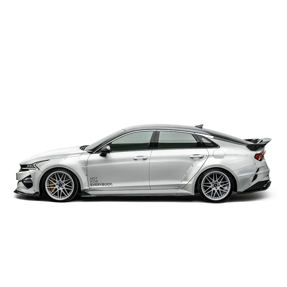 KIA K5 DL3 – spojler tylny carbon V2 ADRO