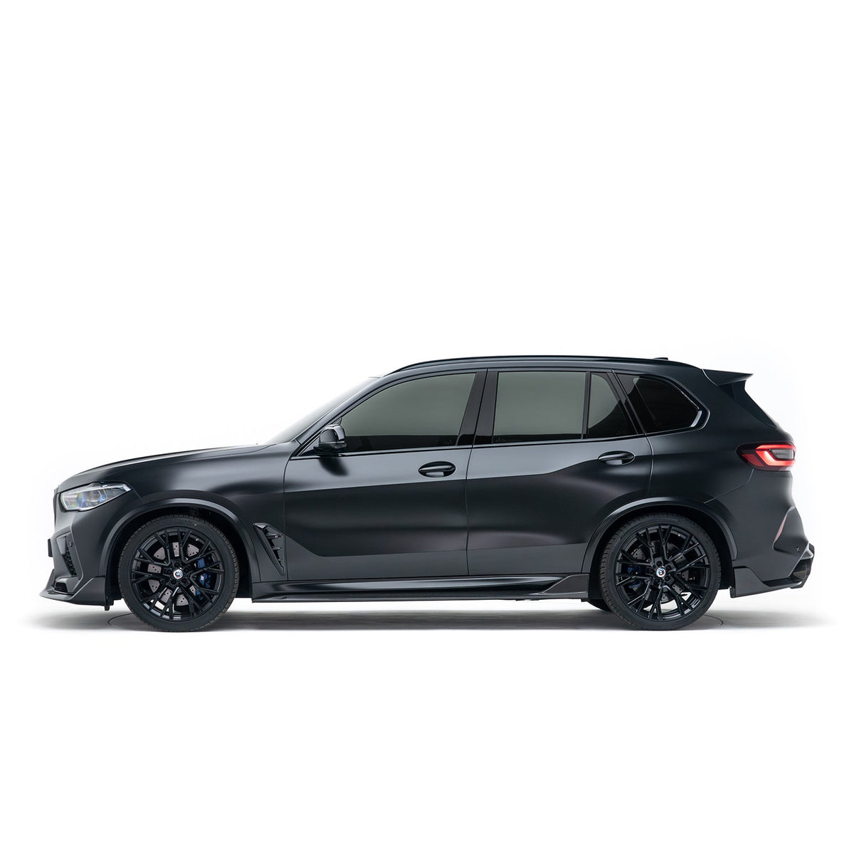 BMW F95 X5M – przedni splitter carbon ADRO