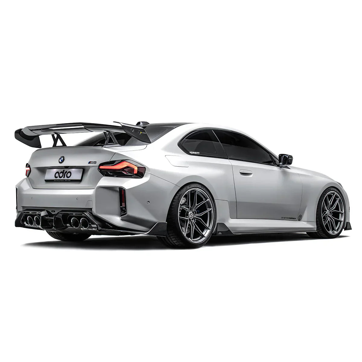 BMW G87 M2 – progi boczne carbon ADRO V1