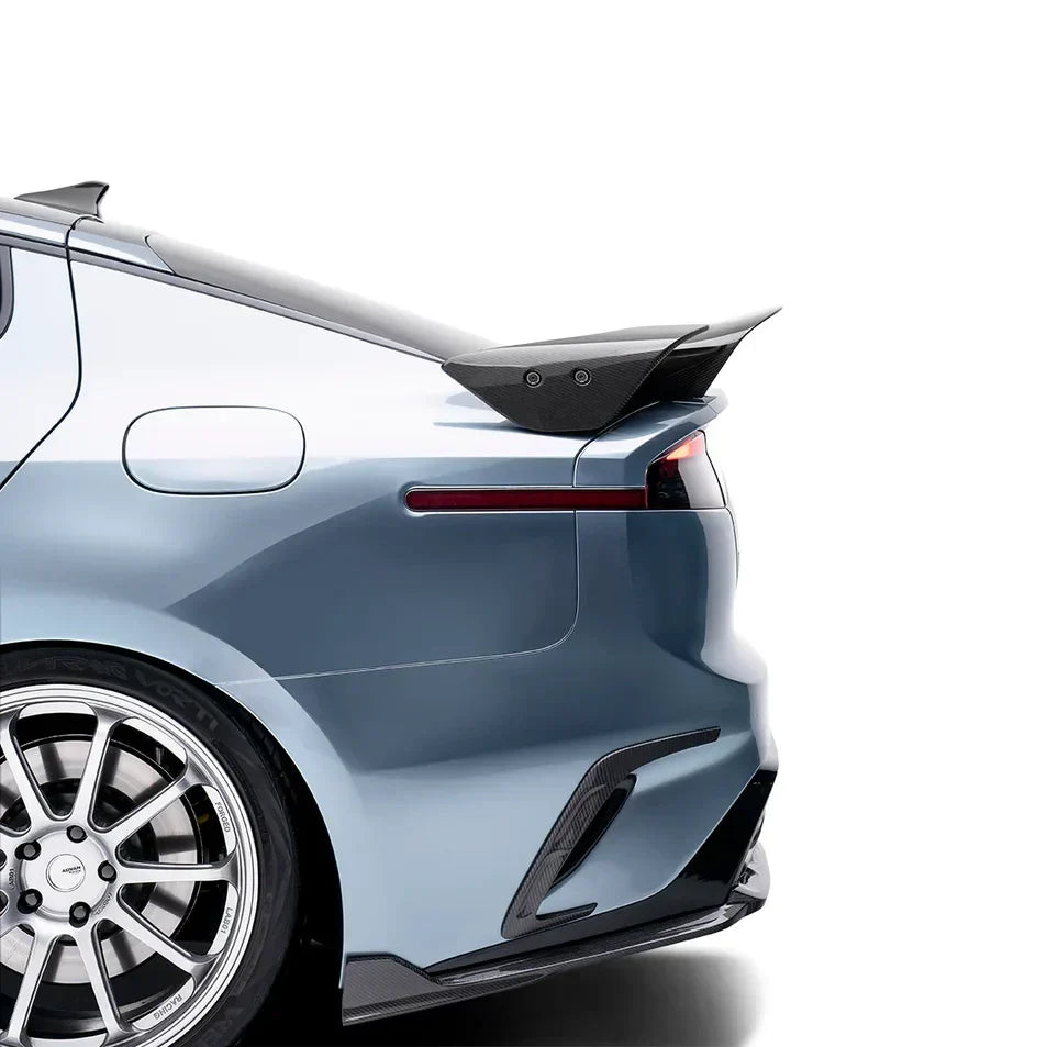 KIA Stinger – spoiler klapy bagażnika carbon V3 ADRO