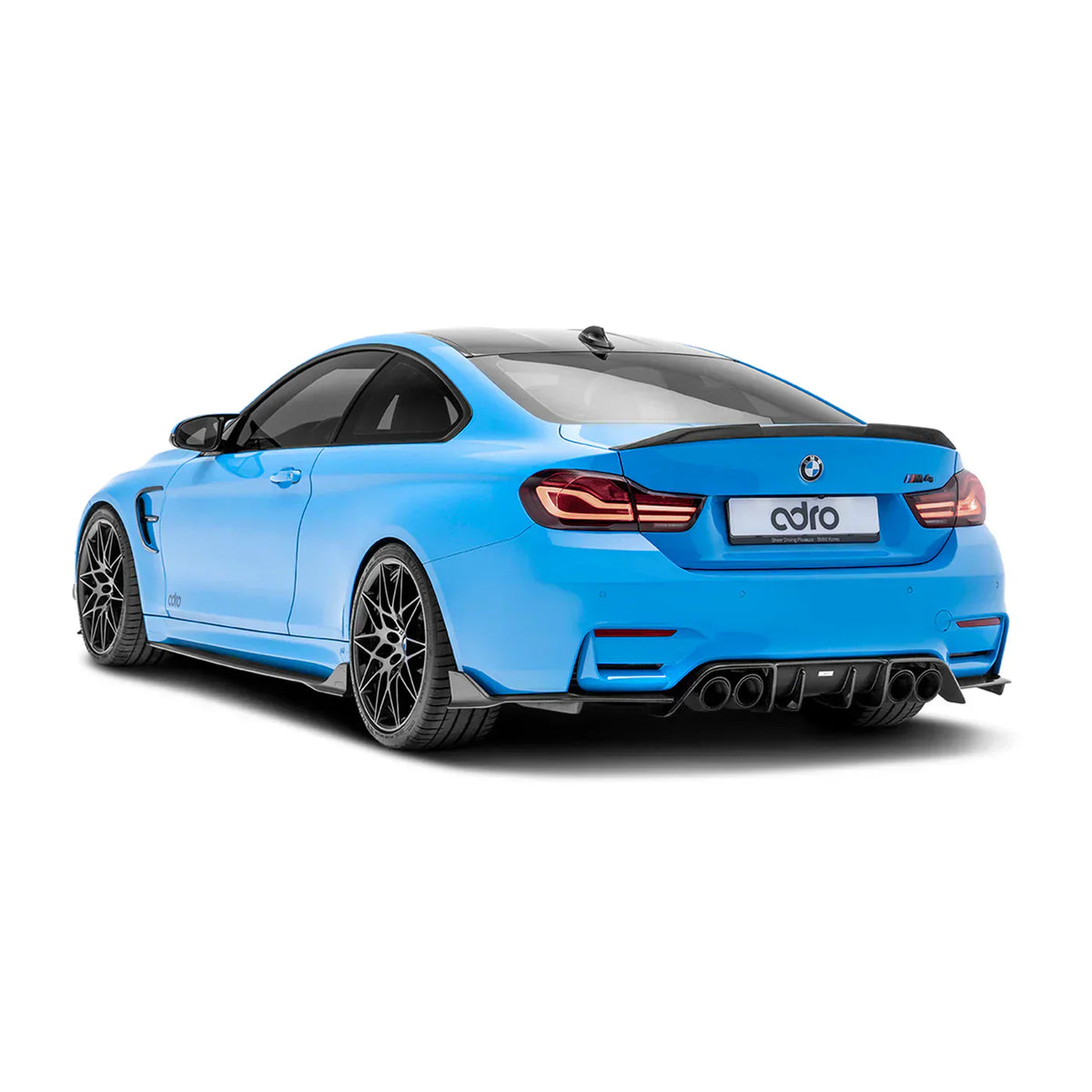 BMW F82 M4 – karbonowe osłony błotników ADRO