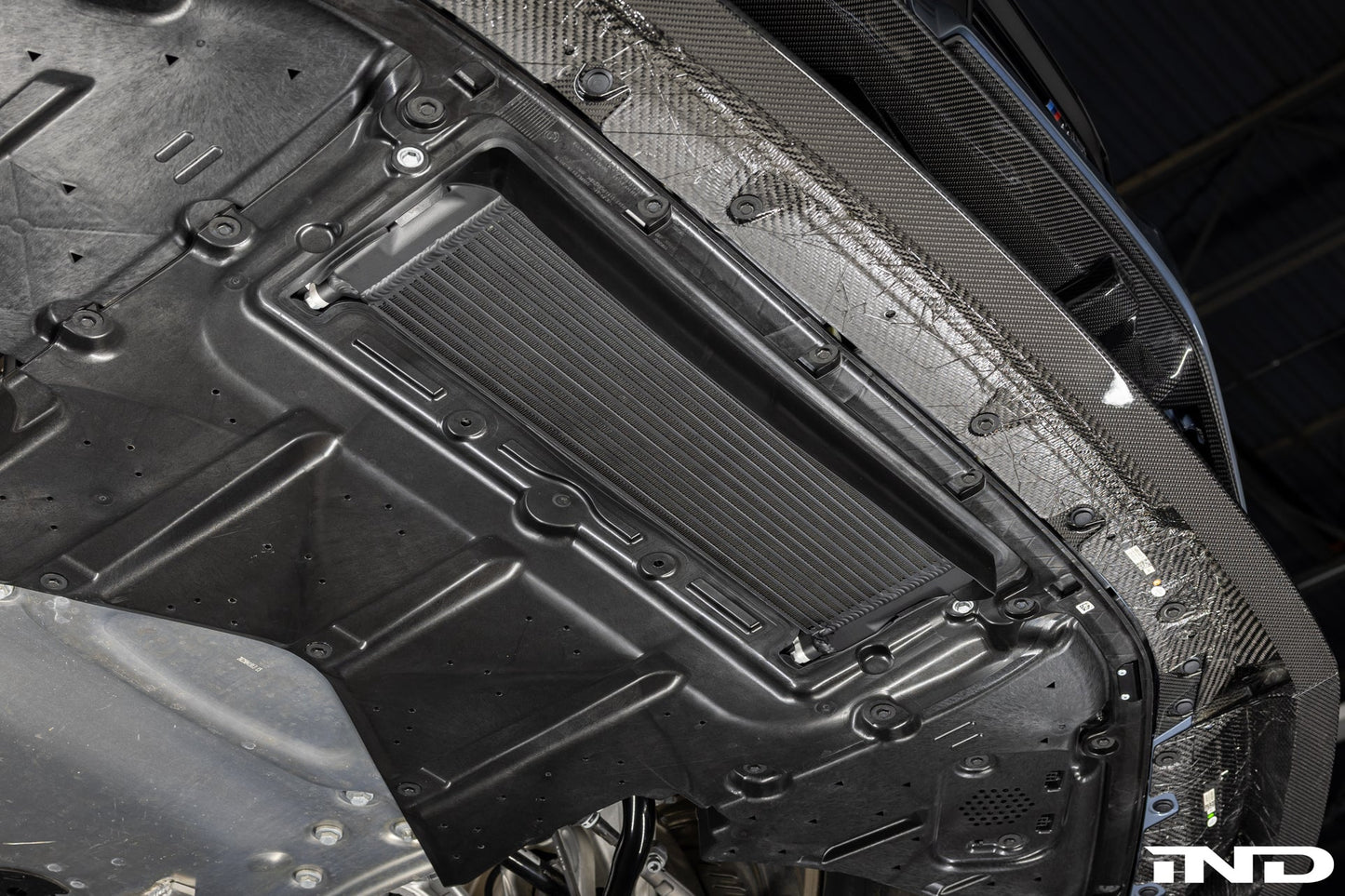 CSF Chłodnica Oleju Silnikowego BMW M5 (F10, F90), M5 Touring (F10), M6 (F06, F12/F13), M6 Gran Coupe (F06), M8 (F91/F92), M8 Gran Coupe (F93), M850i xDrive (G14/G15, G16), M850i xDrive Gran Coupe (G16, G9X) - zdjęcie 8