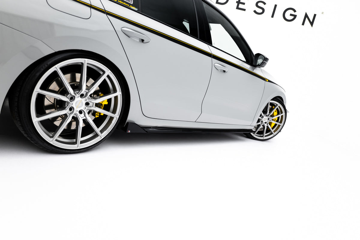 Dokładki Progów Skoda Octavia RS Mk4 Maxton Design