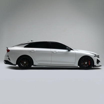 kia-k5-side-skirts_image_1