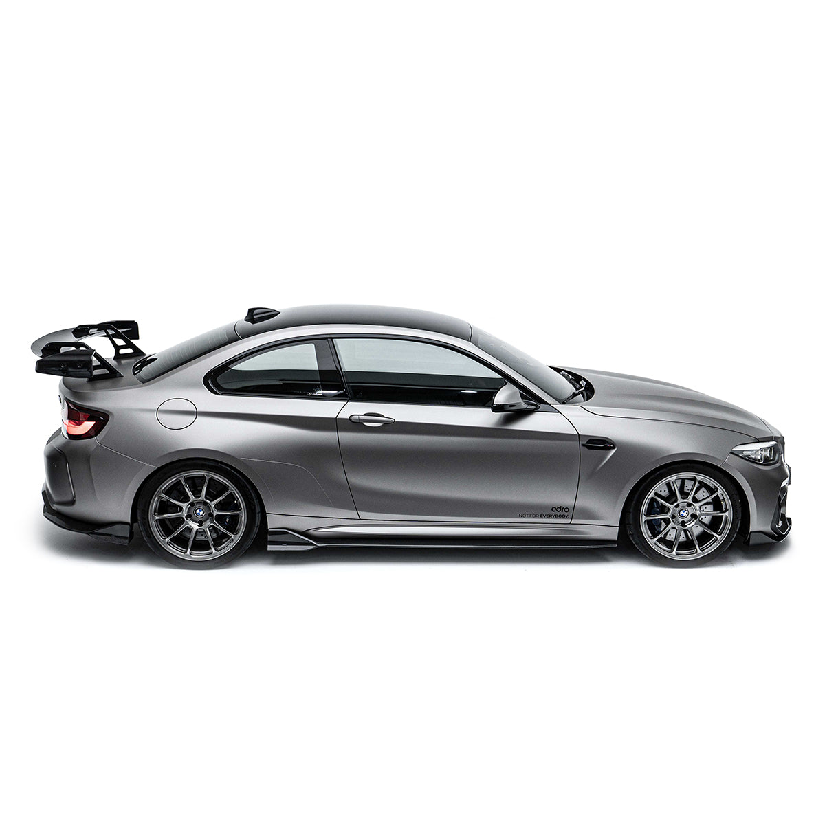 BMW F87 M2 – progi boczne carbon ADRO