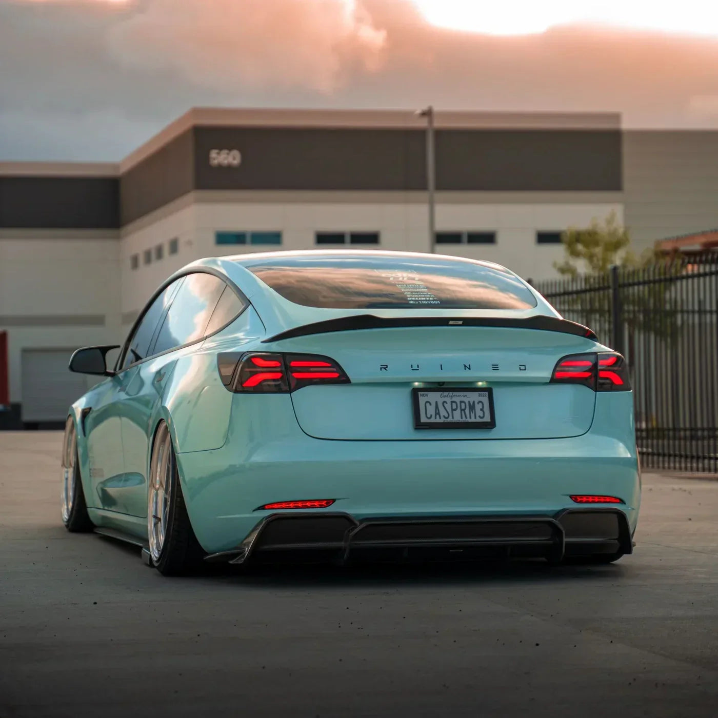 tesla-model-3-spoiler-v2_image_3