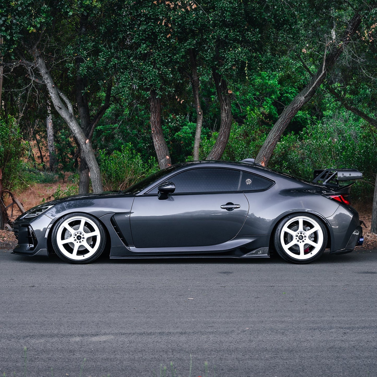 subaru-brz-side-skirts_image_1