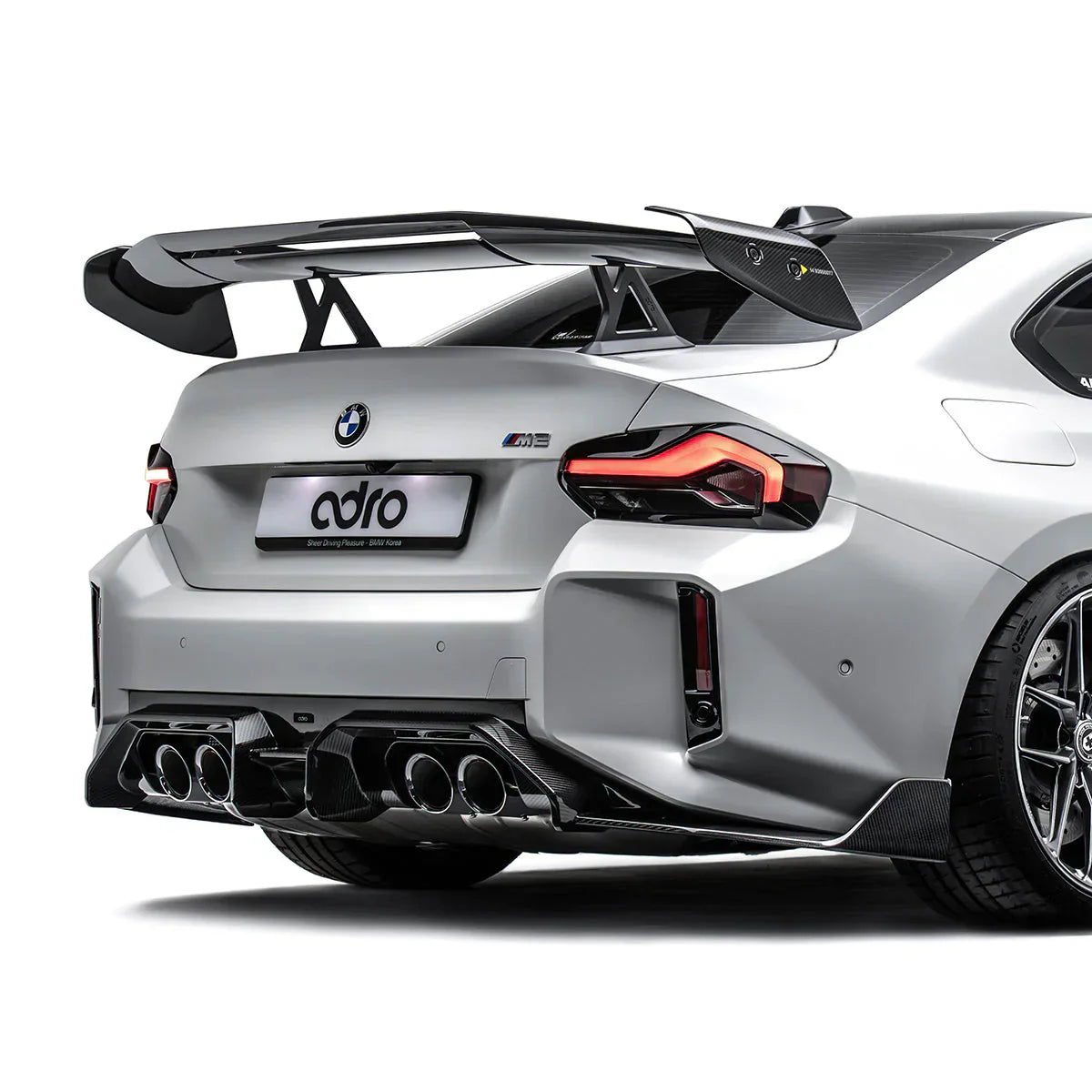 bmw-g87-m2-at-r3-swan-neck-wing_image_1