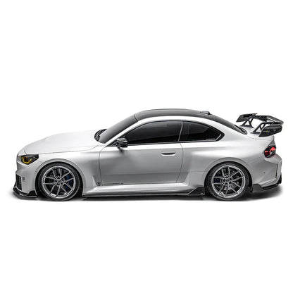 BMW G87 M2 – progi boczne carbon ADRO V1