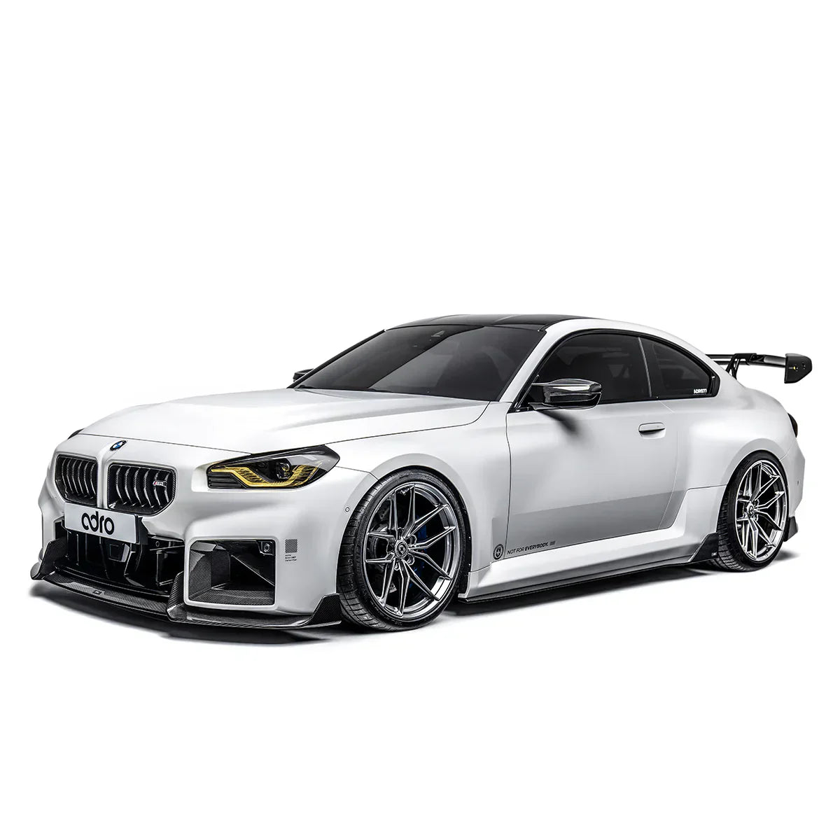 BMW G87 M2 – progi boczne carbon ADRO V1