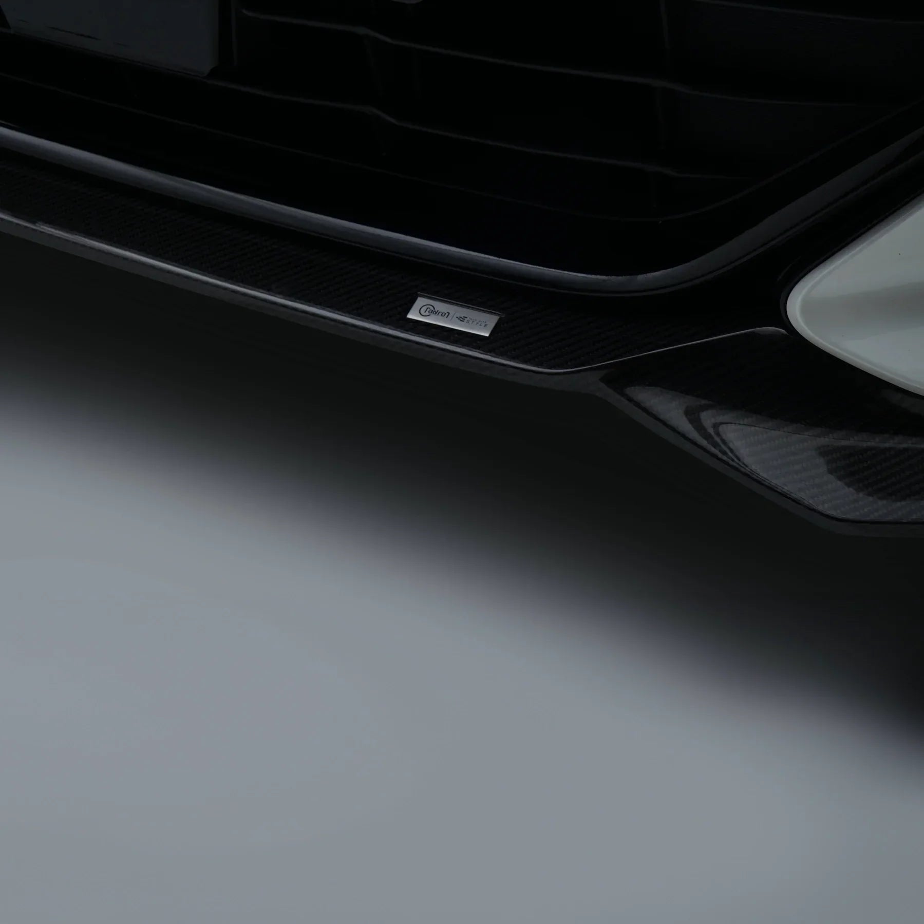 kia-k5-front-lip_image_1