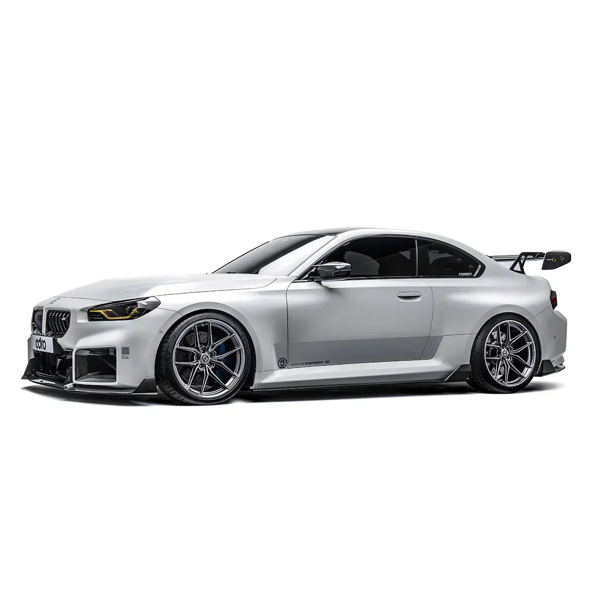 BMW G87 M2 – progi boczne carbon ADRO V1
