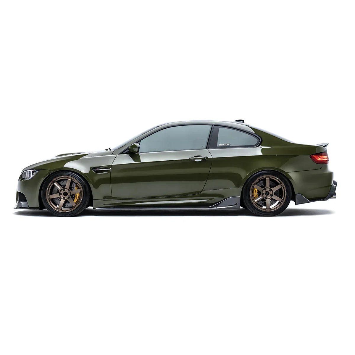 BMW E92 M3 – progi boczne carbon ADRO