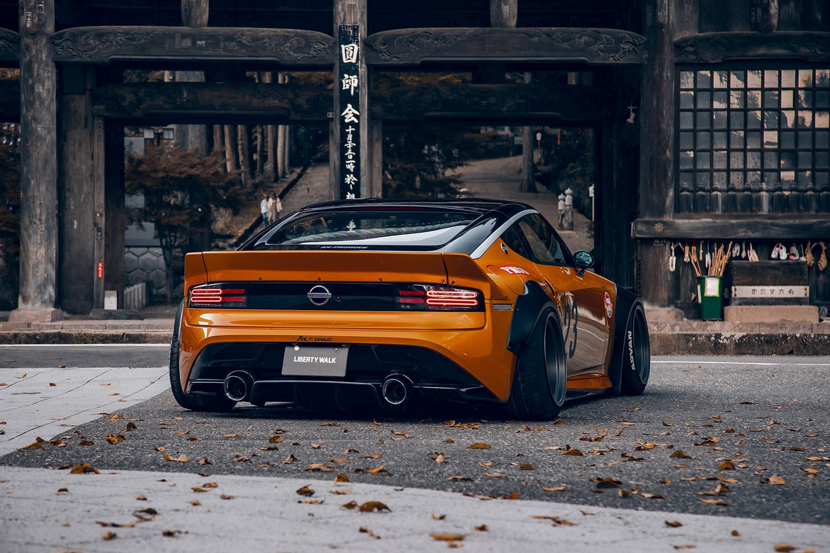 Nissan Z (400Z) – bodykit widebody LB-Nation carbon Liberty Walk – zdjęcie 3
