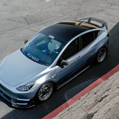 Tesla Model Y – skrzydło swan neck AT-S carbon ADRO