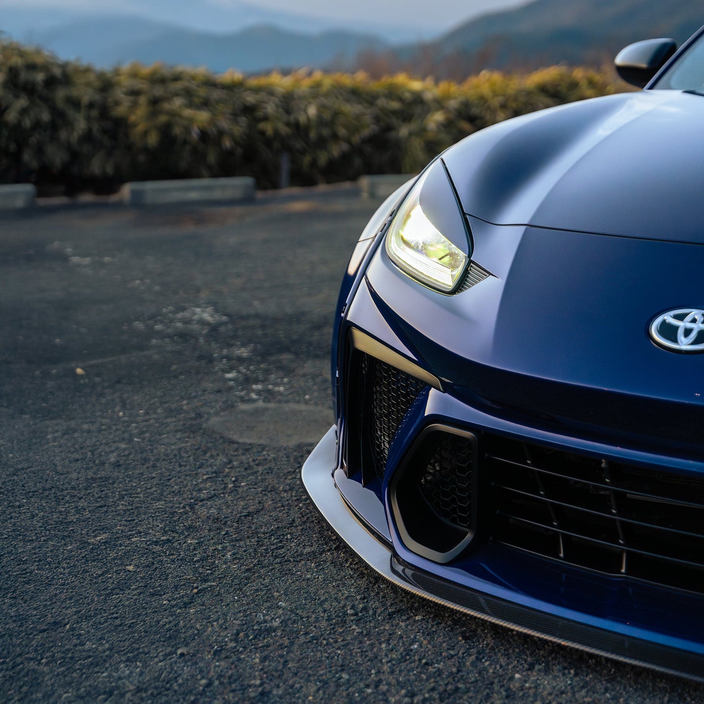 Toyota GR86 / Subaru BRZ – bodykit widebody V2 kompletny ADRO