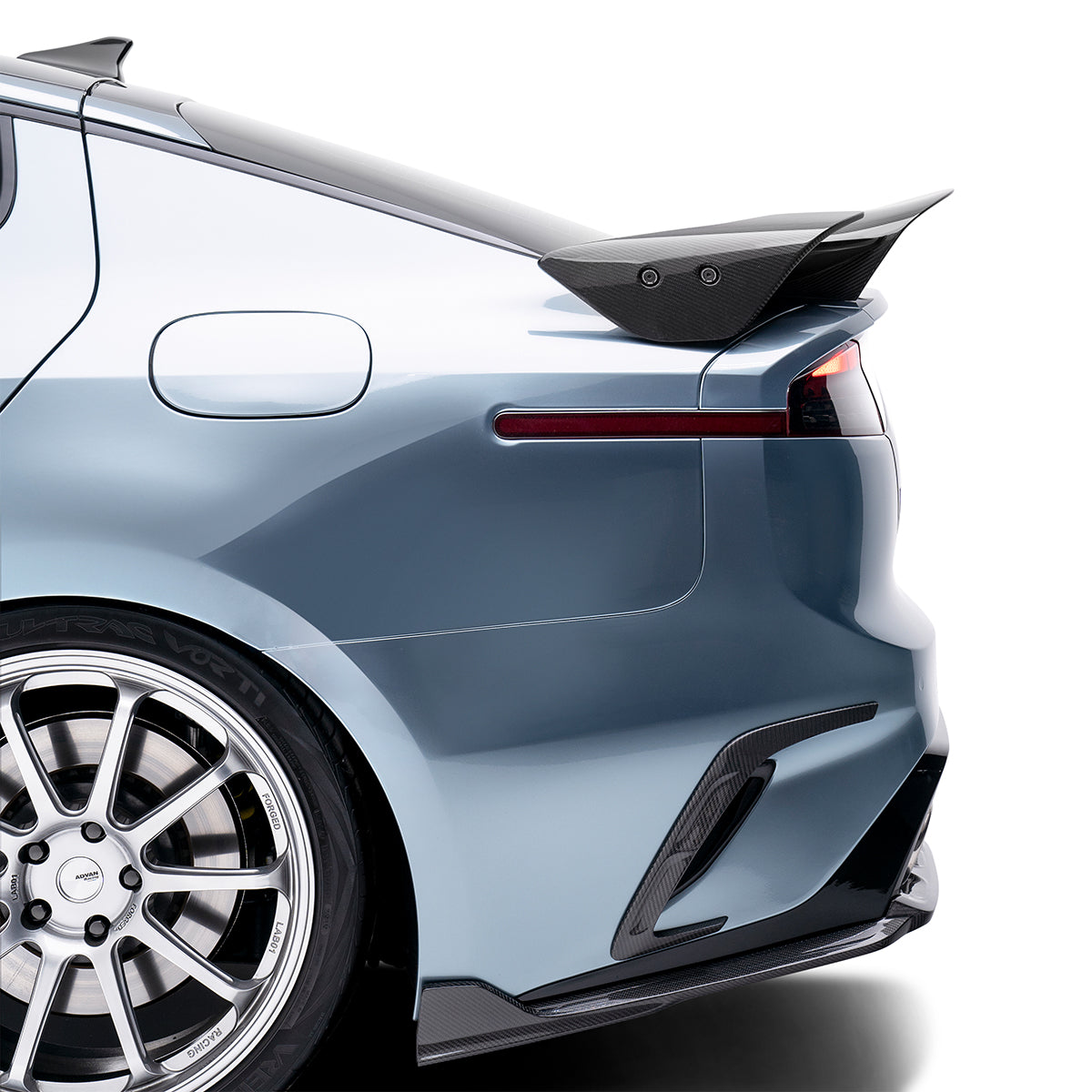 kia-stinger-vent-cover_image_1