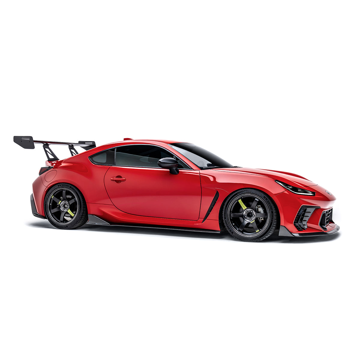 Toyota GR86 / Subaru BRZ – przedni zderzak carbon ADRO