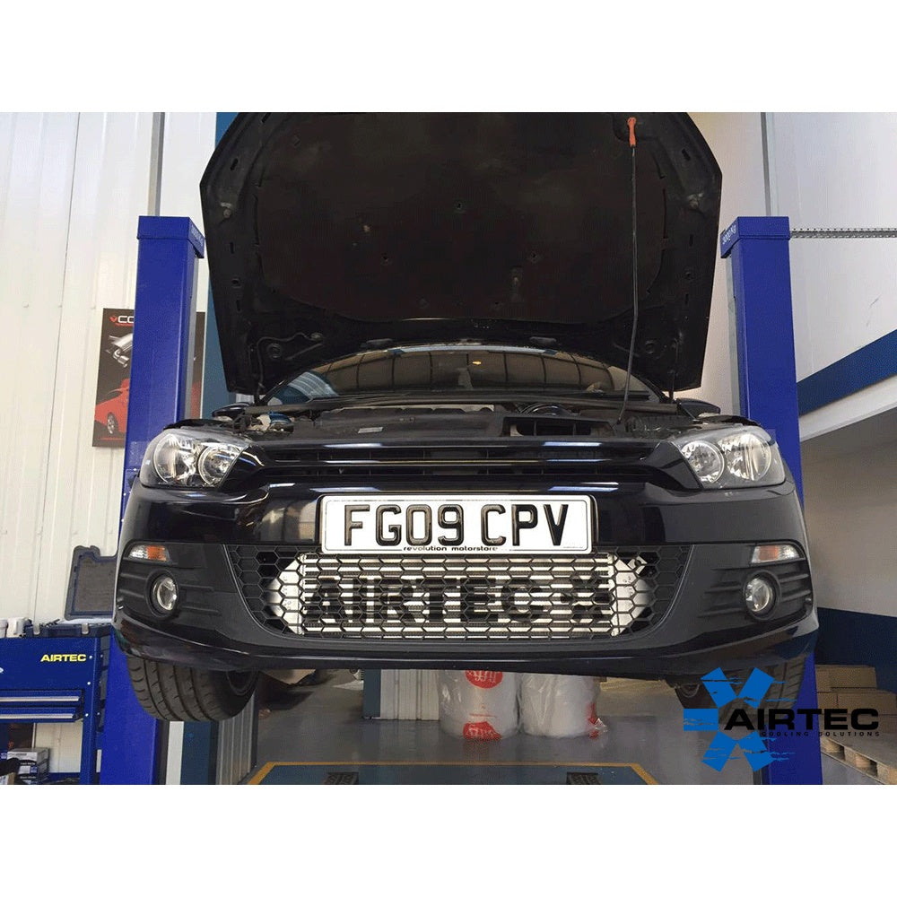 AIRTEC Motorsport Intercooler do Volkswagen Scirocco CR140 Diesel (3)