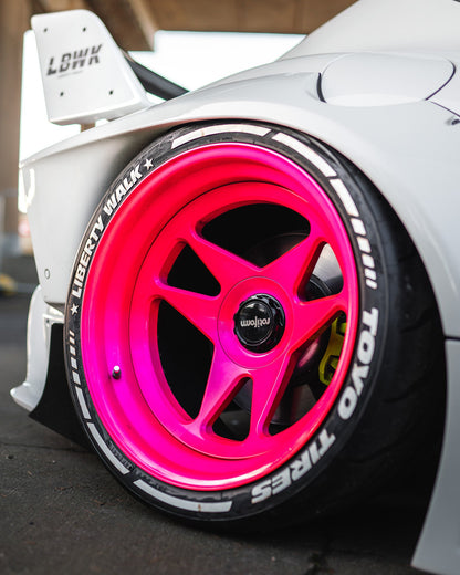 Toyota GR Supra A90 – bodykit widebody LB-WORKS V2 z maską FRP Liberty Walk – zdjęcie 33