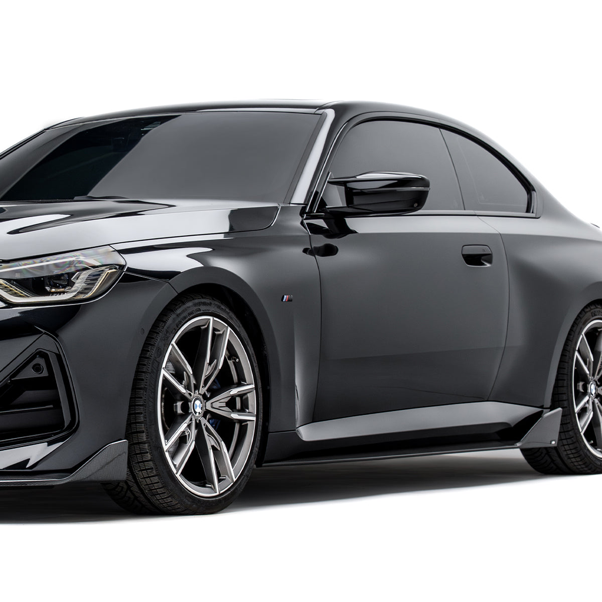 BMW G42 M240i – progi boczne carbon ADRO