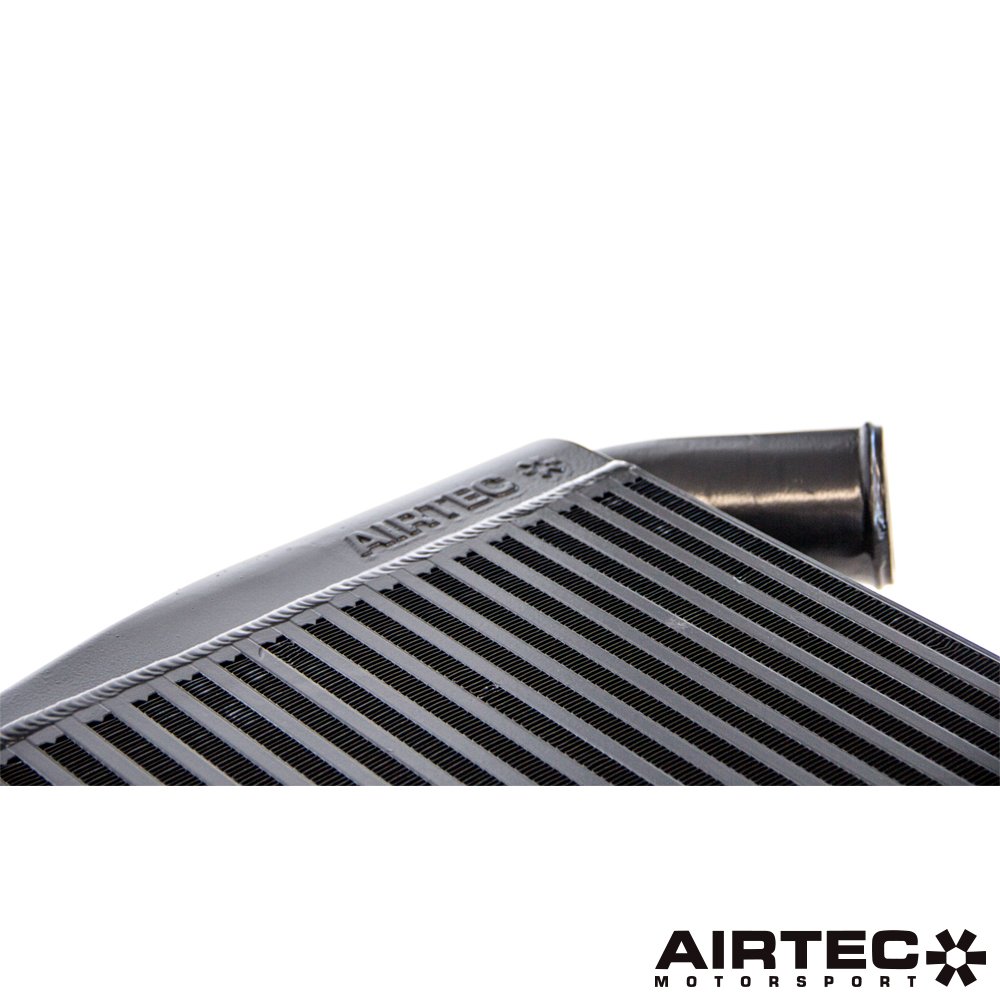 AIRTEC Motorsport Intercooler do Nissan GT-R (3)