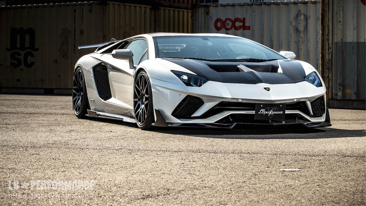 Lamborghini Aventador S – bodykit widebody LB-Performance FRP Liberty Walk – zdjęcie 1