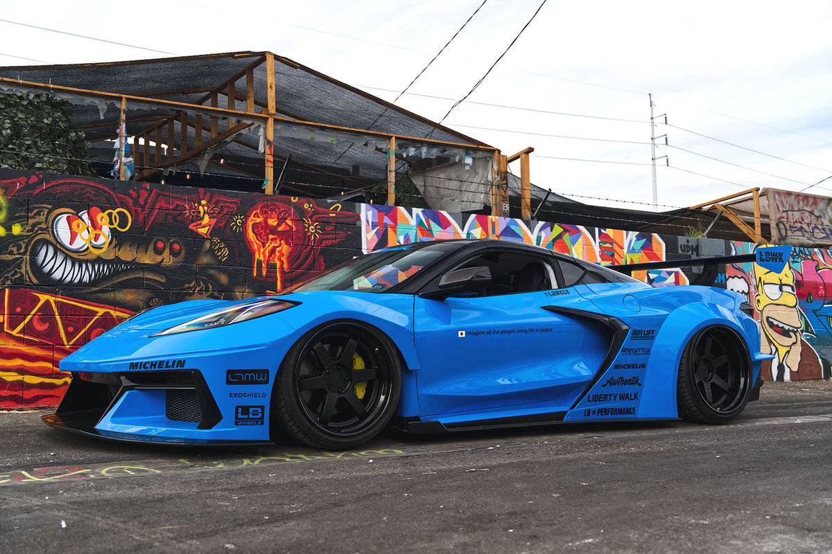 Chevrolet Corvette C8 – bodykit widebody LB-Silhouette WORKS FRP Liberty Walk – zdjęcie 9