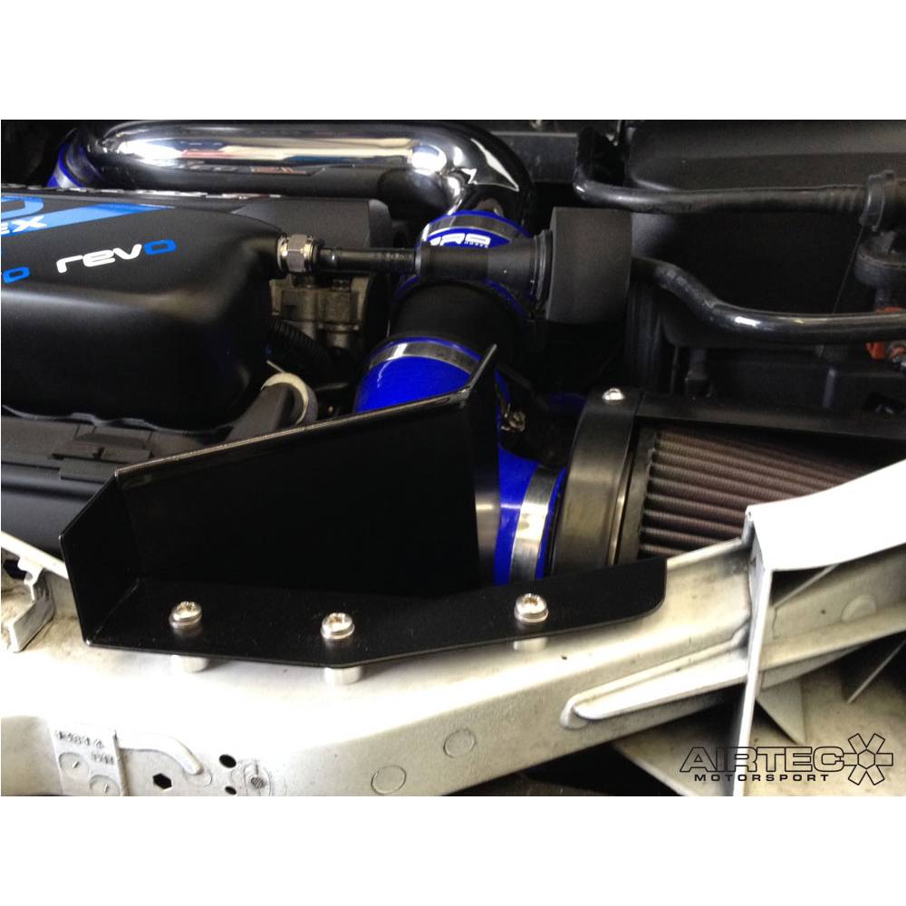 AIRTEC Motorsport Kierownica powietrza Air-Ram i panel pasa przedniego RS do dolotu Grupy A do Ford Focus Mk2 ST 225 / RS (5)