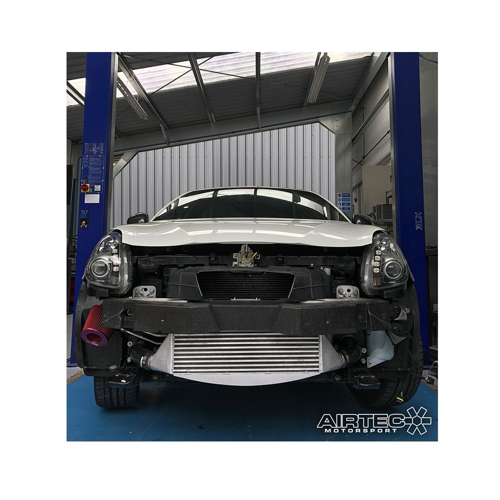 AIRTEC Motorsport Intercooler do Alfa Romeo Giulietta (3)