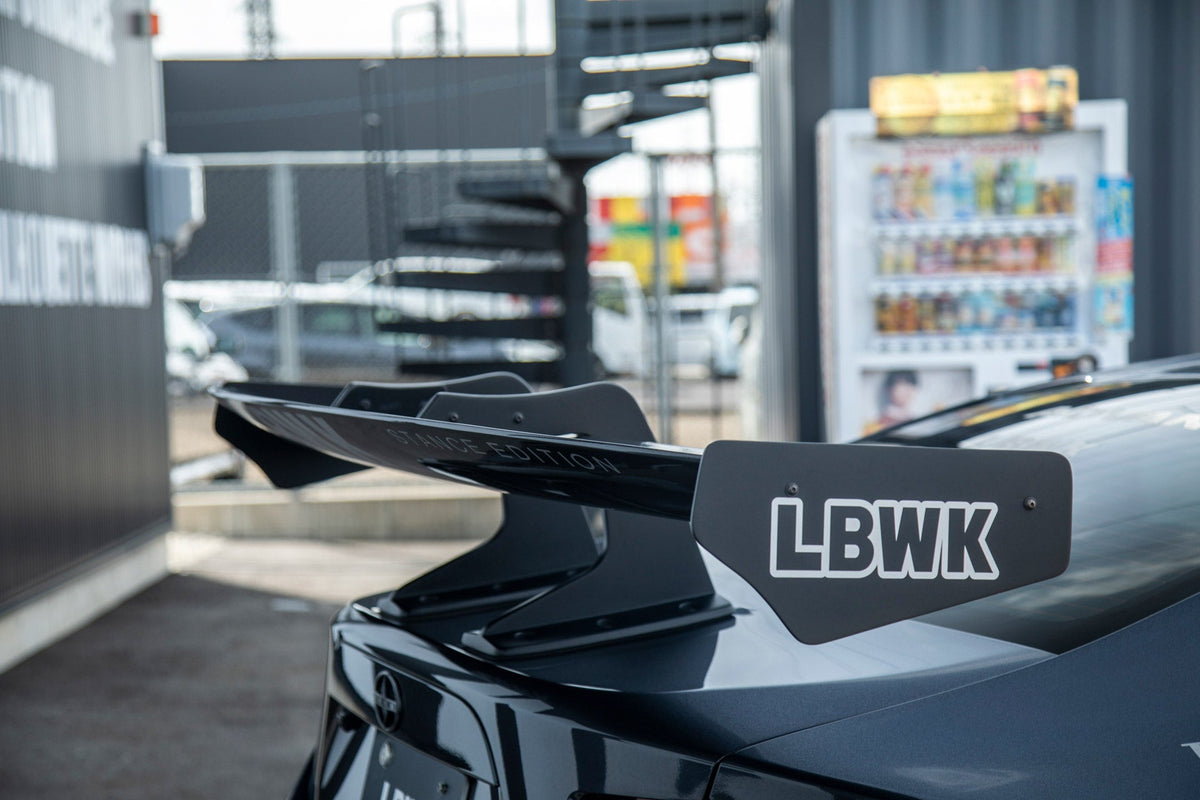 Toyota GT86 (ZN6, do 2015) – bodykit widebody LB-Nation V1 Lip Type GT Wing FRP Liberty Walk – zdjęcie 3