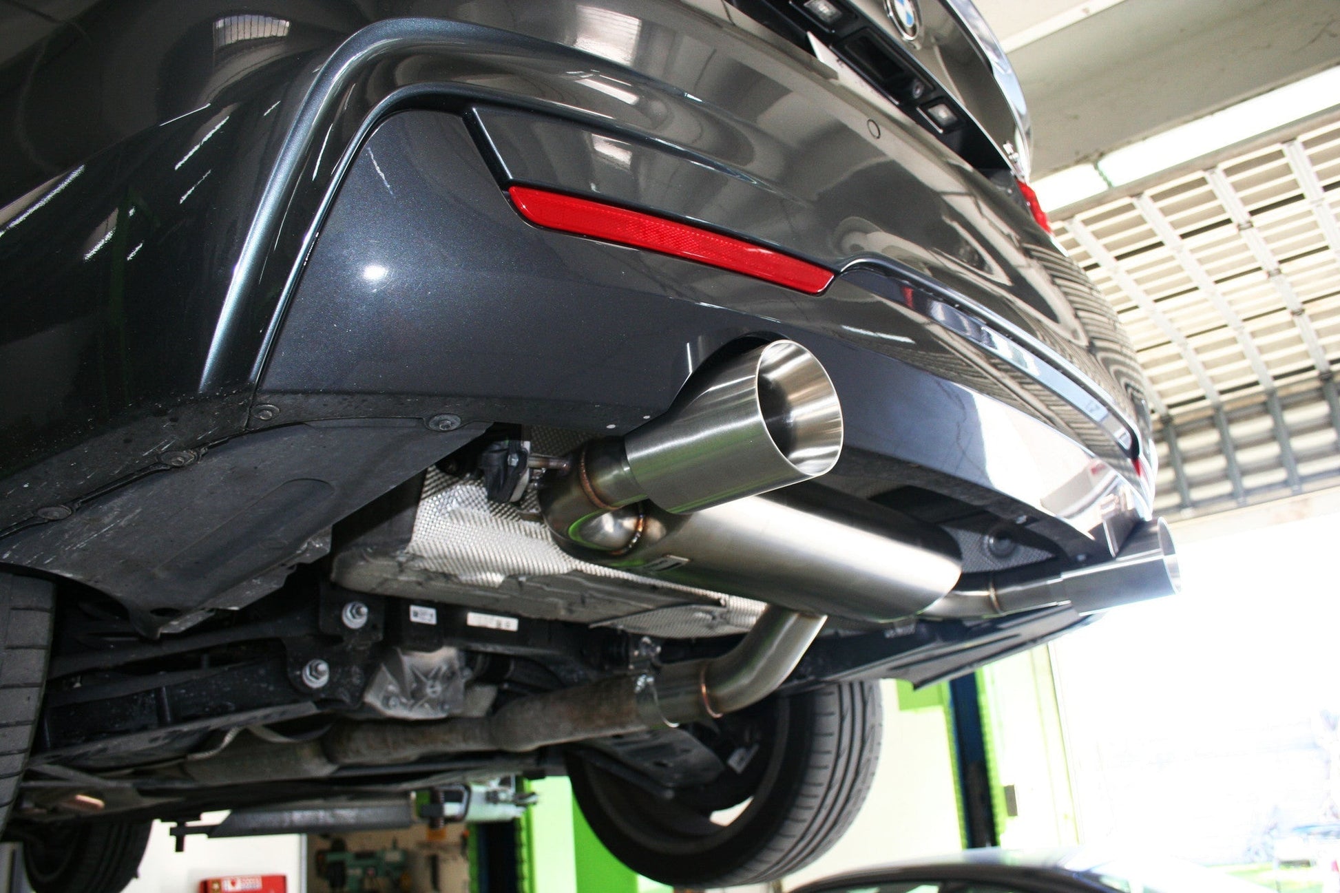 Wydech tylny axle-back Active Autowerke BMW F30/F31 340i