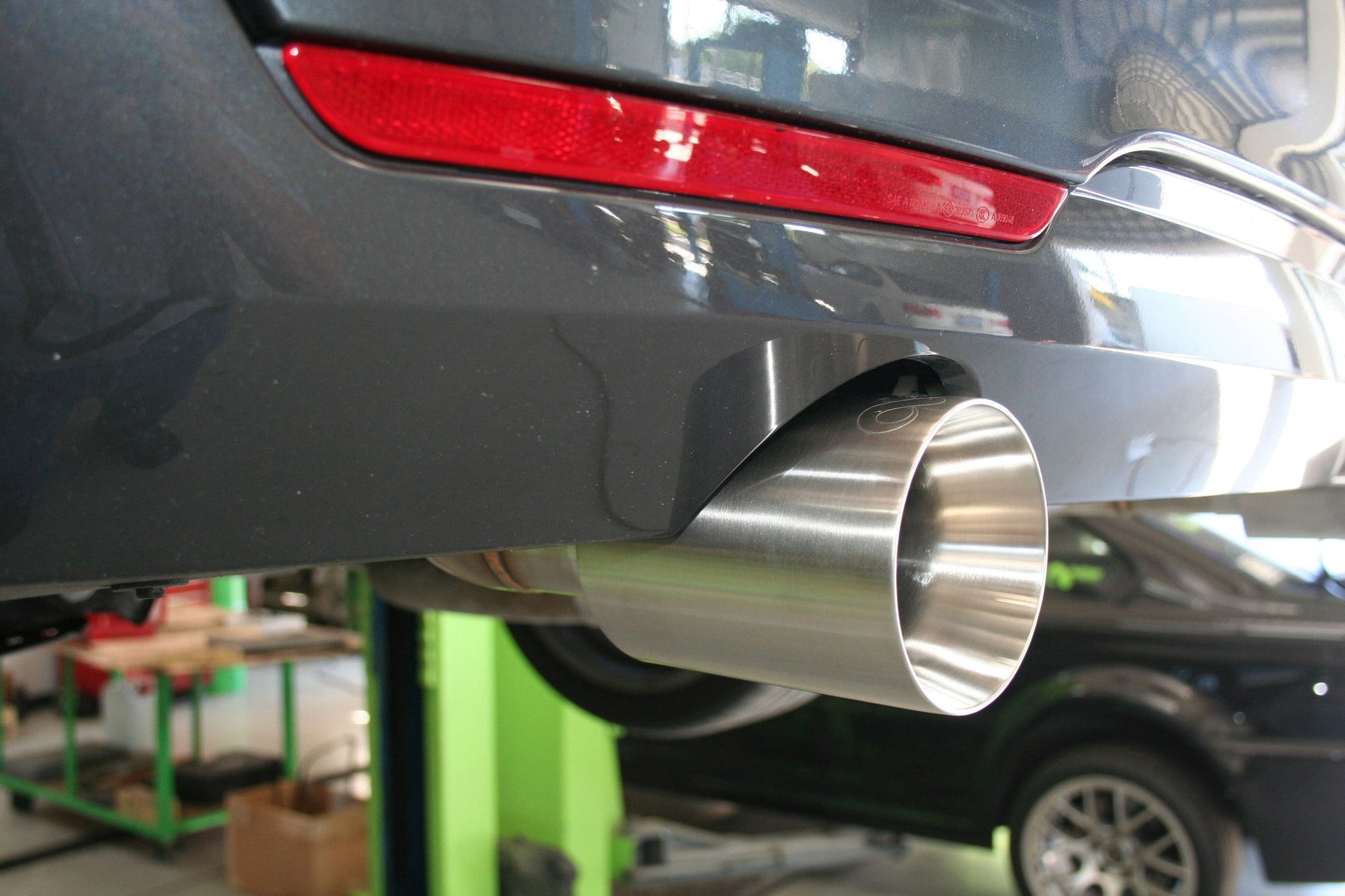 Wydech tylny axle-back Active Autowerke BMW F30/F31 335i