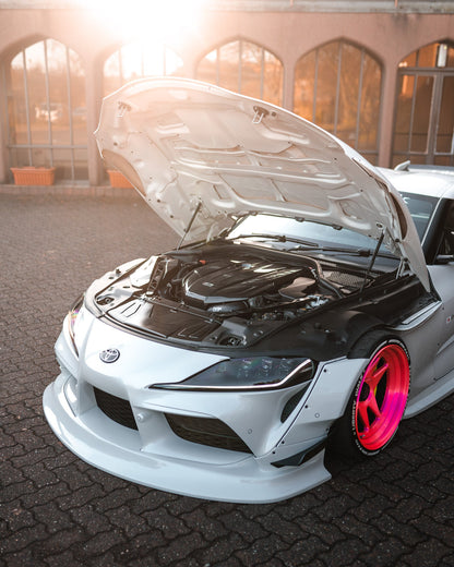 Toyota GR Supra A90 – bodykit widebody LB-WORKS V2 z maską FRP Liberty Walk – zdjęcie 15