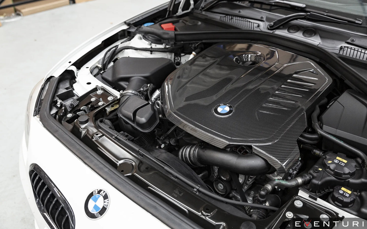 Eventuri Osłona silnika BMW B58 (M140i, M240i, M340i, M440i - Seria F) - EVE-B58F-CF-ENG