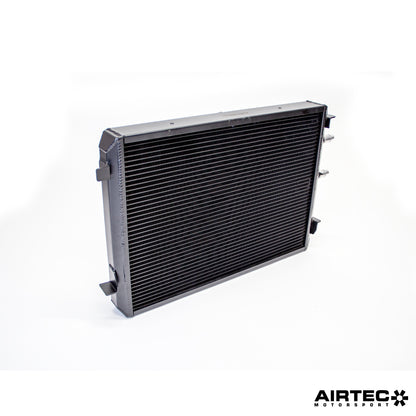 AIRTEC Motorsport Chłodnica Intercoolera do BMW M2 Competition / M3 / M4 F8X (4)