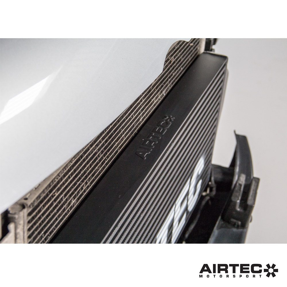 AIRTEC Motorsport Intercooler do Volkswagen Transporter T5 / T6 (9)
