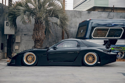 Mazda RX-7 FD – bodykit widebody LB-Super Silhouette FRP Liberty Walk – zdjęcie 23