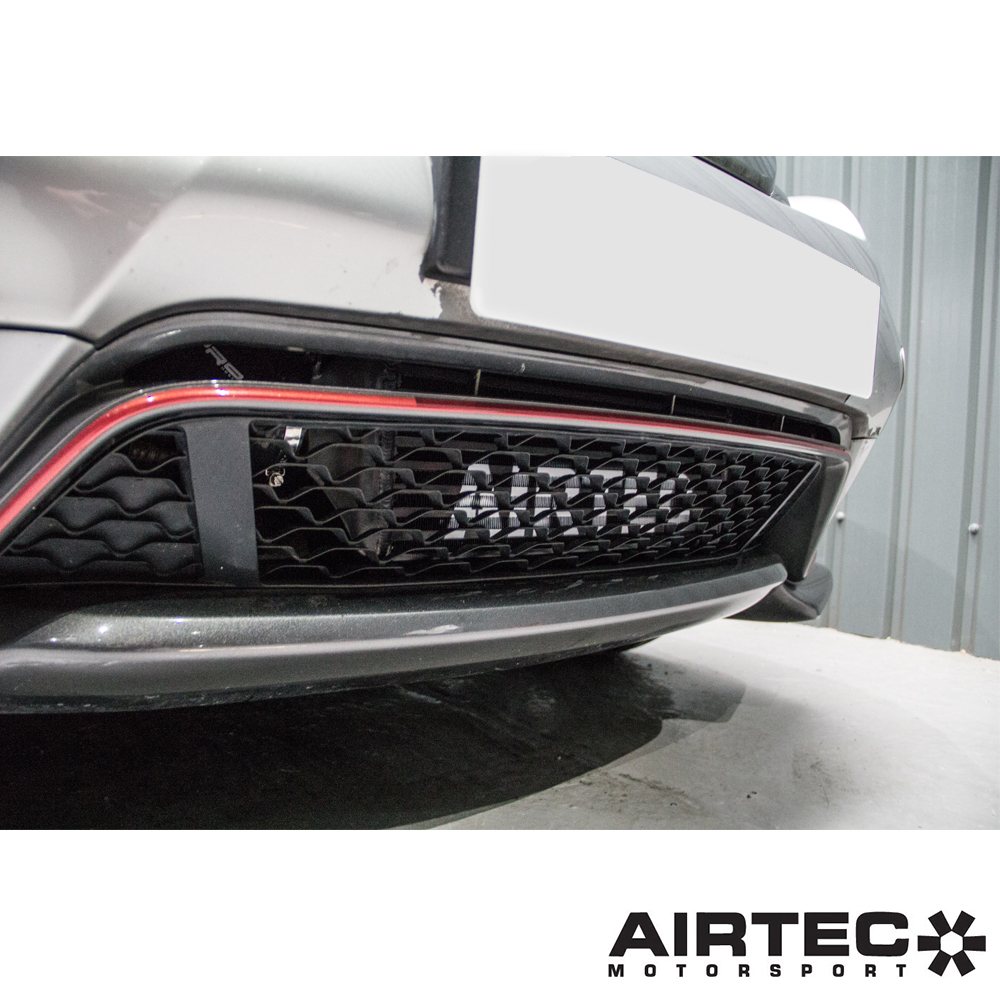 AIRTEC Motorsport Intercooler do Nissan Juke Nismo RS (9)