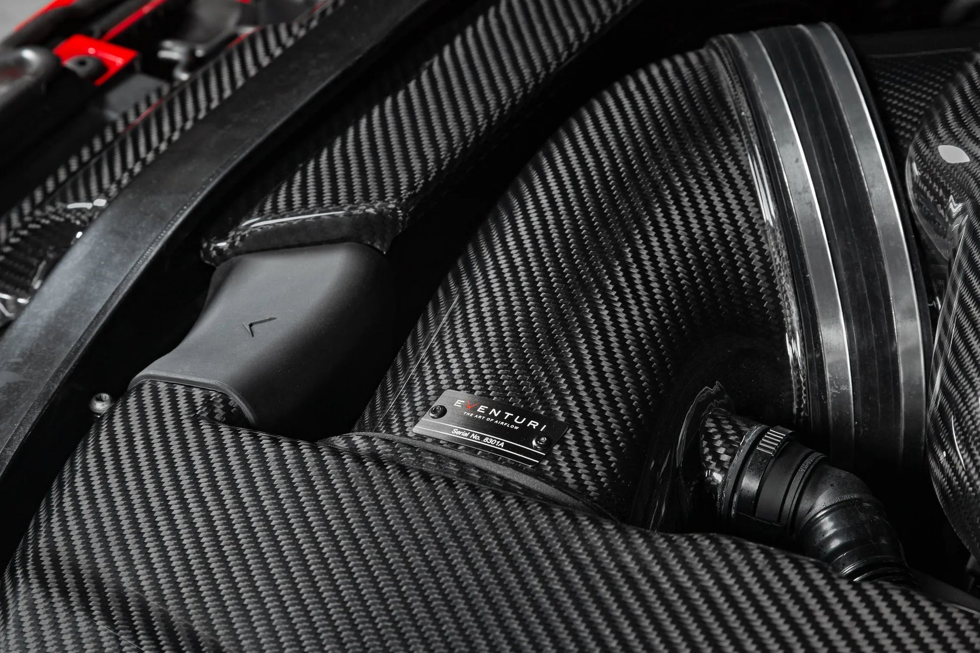 Eventuri Pokrywa airboxa BMW M3 E92/E93 - zdjęcie 3