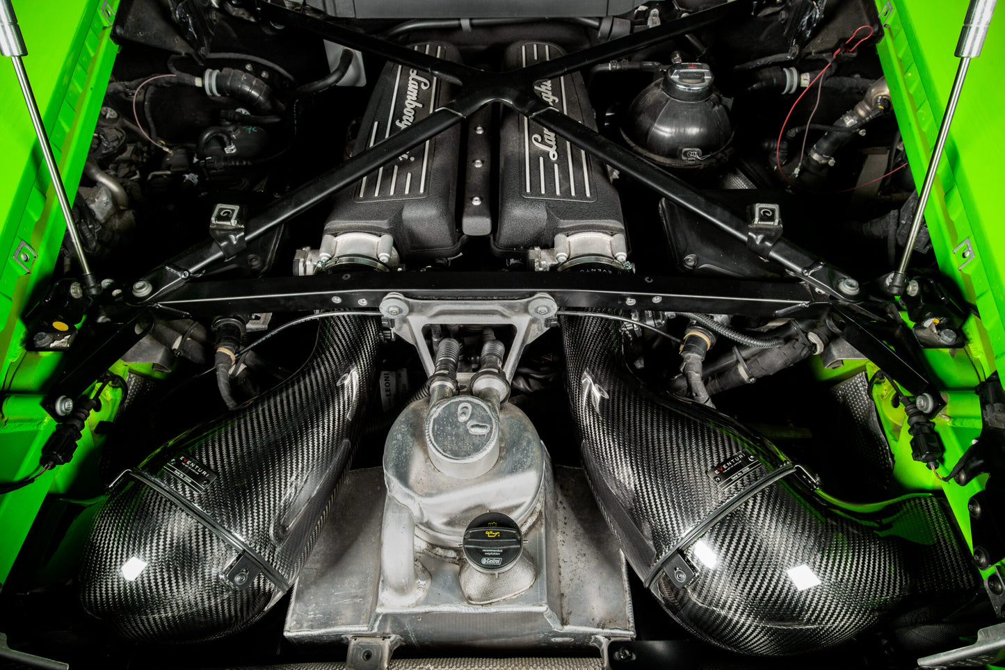 Eventuri Układ dolotowy Lamborghini Huracan - EVE-HCN-CF-INT - zdjęcie 2