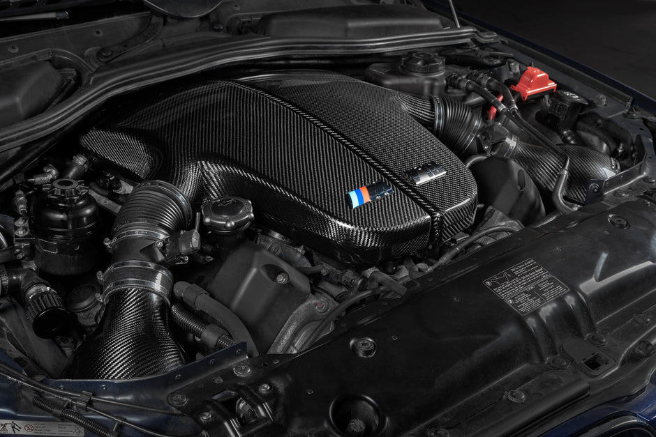 Eventuri Plenum / kolektor dolotowy BMW M6 E63 Połysk EVE-S85-CF-PLM - Zdjęcie 4