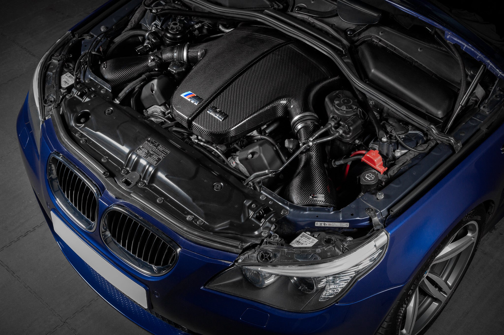 Eventuri Układ dolotowy BMW E60 M5 / M6 EVE-E60V2-CF-INT - Zdjęcie 4