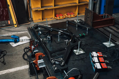 Eventuri Rozpórka kielichów BMW M2 G87, M3 G80/G81 oraz BMW M4 G82/G83