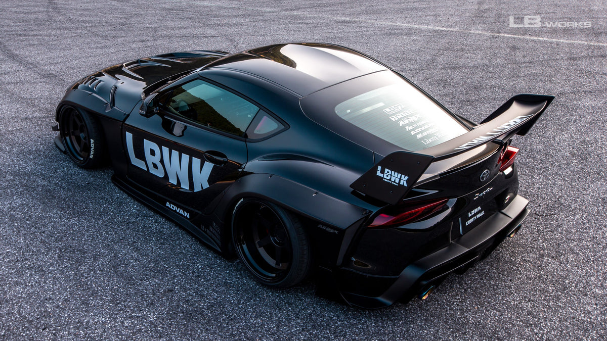 Toyota GR Supra A90 – bodykit widebody LB-WORKS V2 z maską FRP Liberty Walk – zdjęcie 7