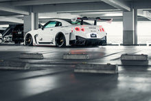 Nissan GT-R R35 – bodykit widebody LB-Silhouette WORKS V1 FRP + carbon Liberty Walk – zdjęcie 2
