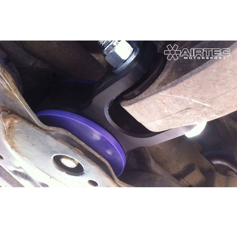 AIRTEC Motorsport Wzmocniona poduszka skrzyni biegów do Ford Focus Mk2 i Mk3 (6)