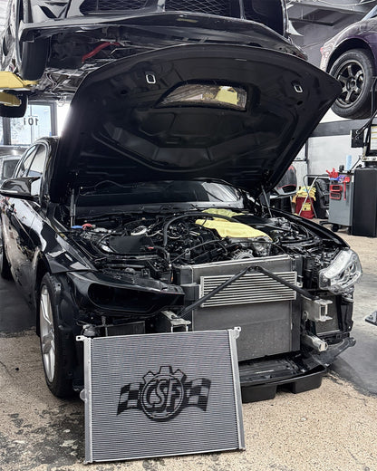 CSF Chłodnica BMW 230i (F22/F23), 230i xDrive (F22/F23), 330i (F3X), 330i GT xDrive (F3X), 330i xDrive (F3X), 340i (F3X), 340i GT xDrive (F3X), 340i xDrive (F3X), 430i (F3X), 430i Gran Coupe (F3X), 430i xDrive (F3X), 430i xDrive Gran Coupe (F3X), 440i (F3X), 440i Gran Coupe (F3X), 440i xDrive (F3X), 440i xDrive Gran Coupe (F3X), M240i (F22/F23), M240i xDrive (F22/F23) - zdjęcie 12